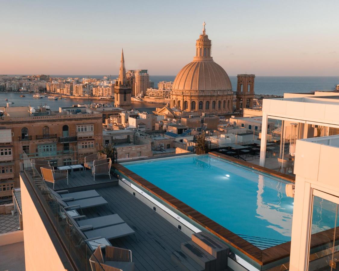 The Embassy Valletta Hotel Exterior photo